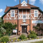 Unlocking Market Secrets: The Power of Real-Time Property Valuation AI