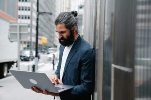 Unlocking the World: Digital Nomad Visas & Global Mobility for the Modern Entrepreneur